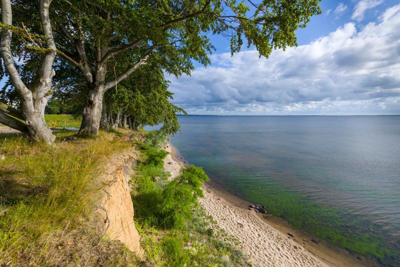 Ahoy Puck Apartament Przy Plazy Z Widokiem Na Morze Экстерьер фото