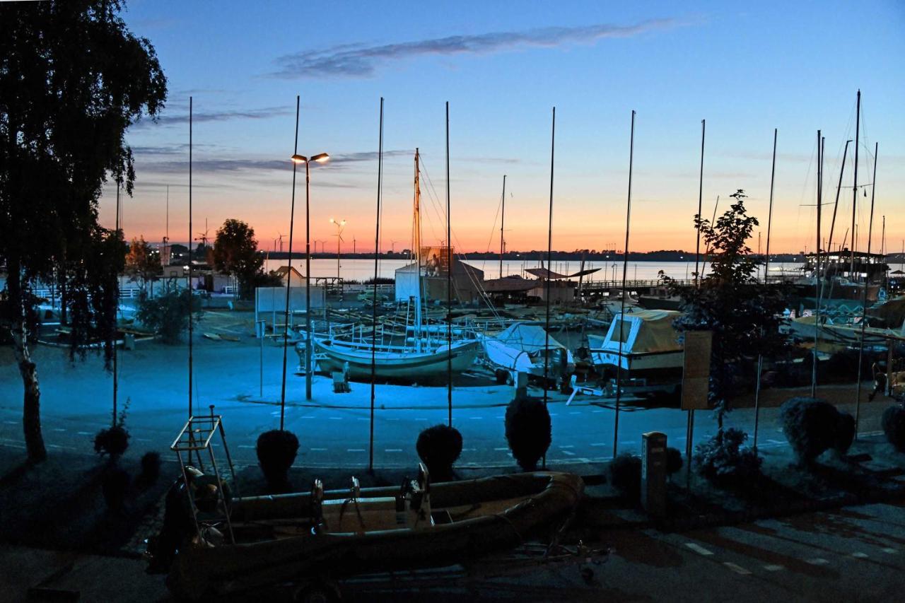 Ahoy Puck Apartament Przy Plazy Z Widokiem Na Morze Экстерьер фото